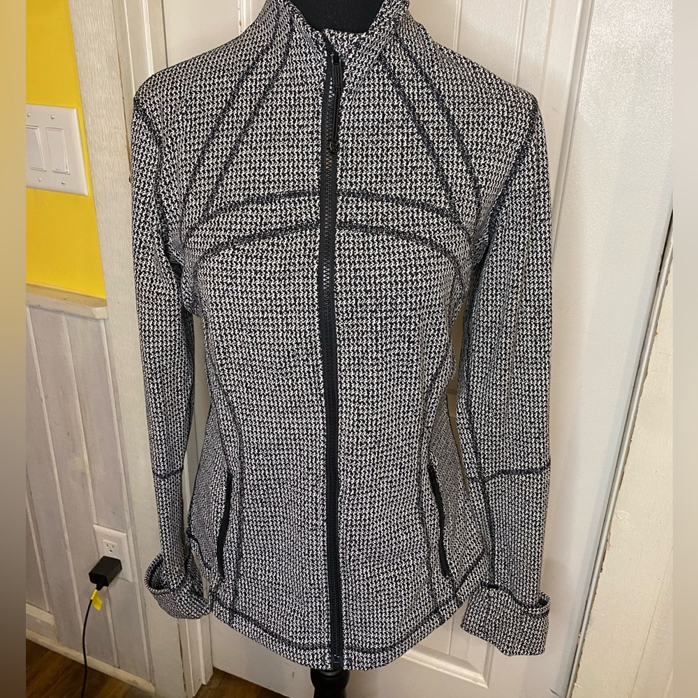 Lululemon women’s define jacket knotted jacquard black white size 10